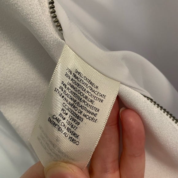 ALICE + OLIVIA Myra Notch Lapel Blazer Romper - Picture 15 of 16